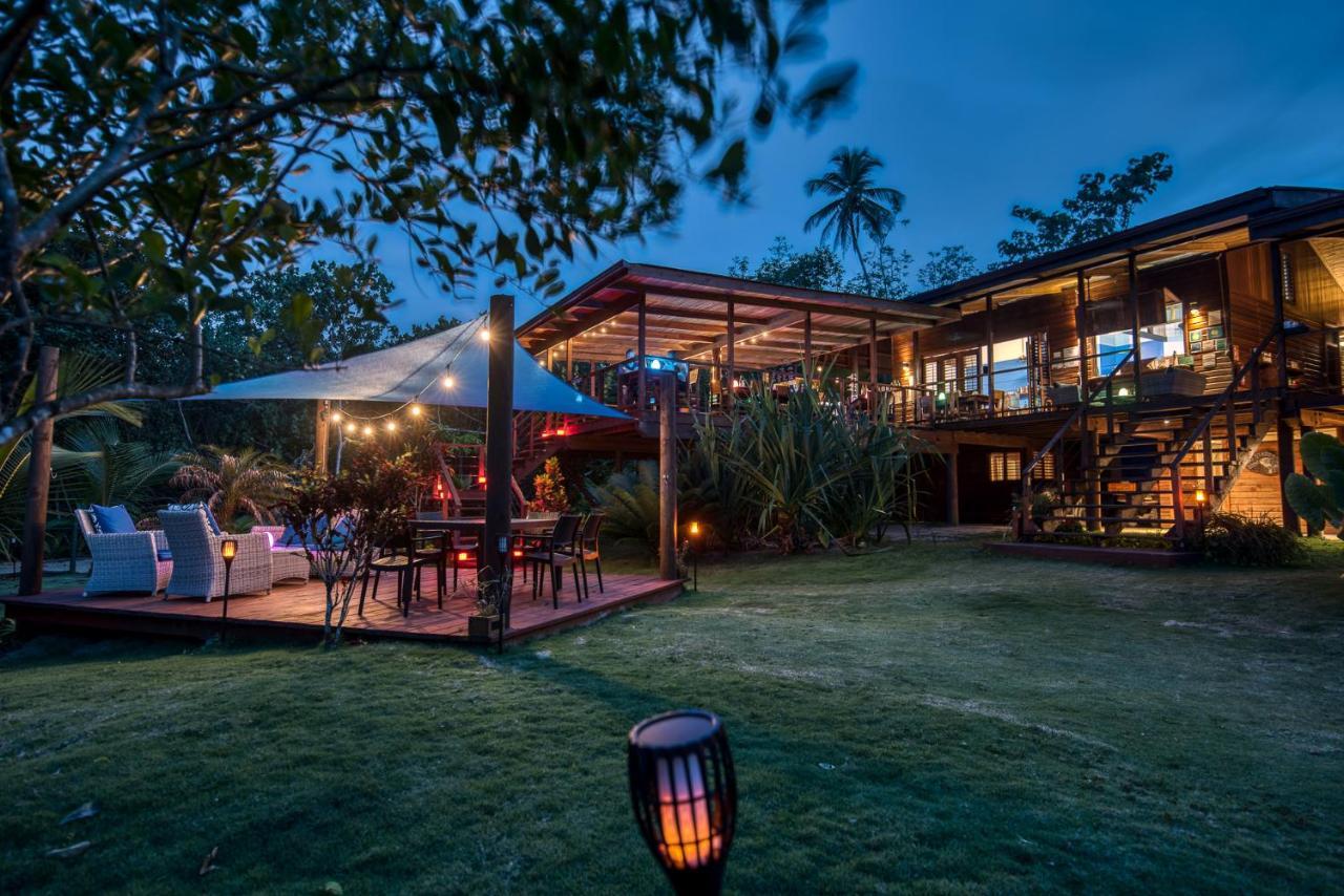 Oasis Bluff Beach Bocas del Toro Exterior photo