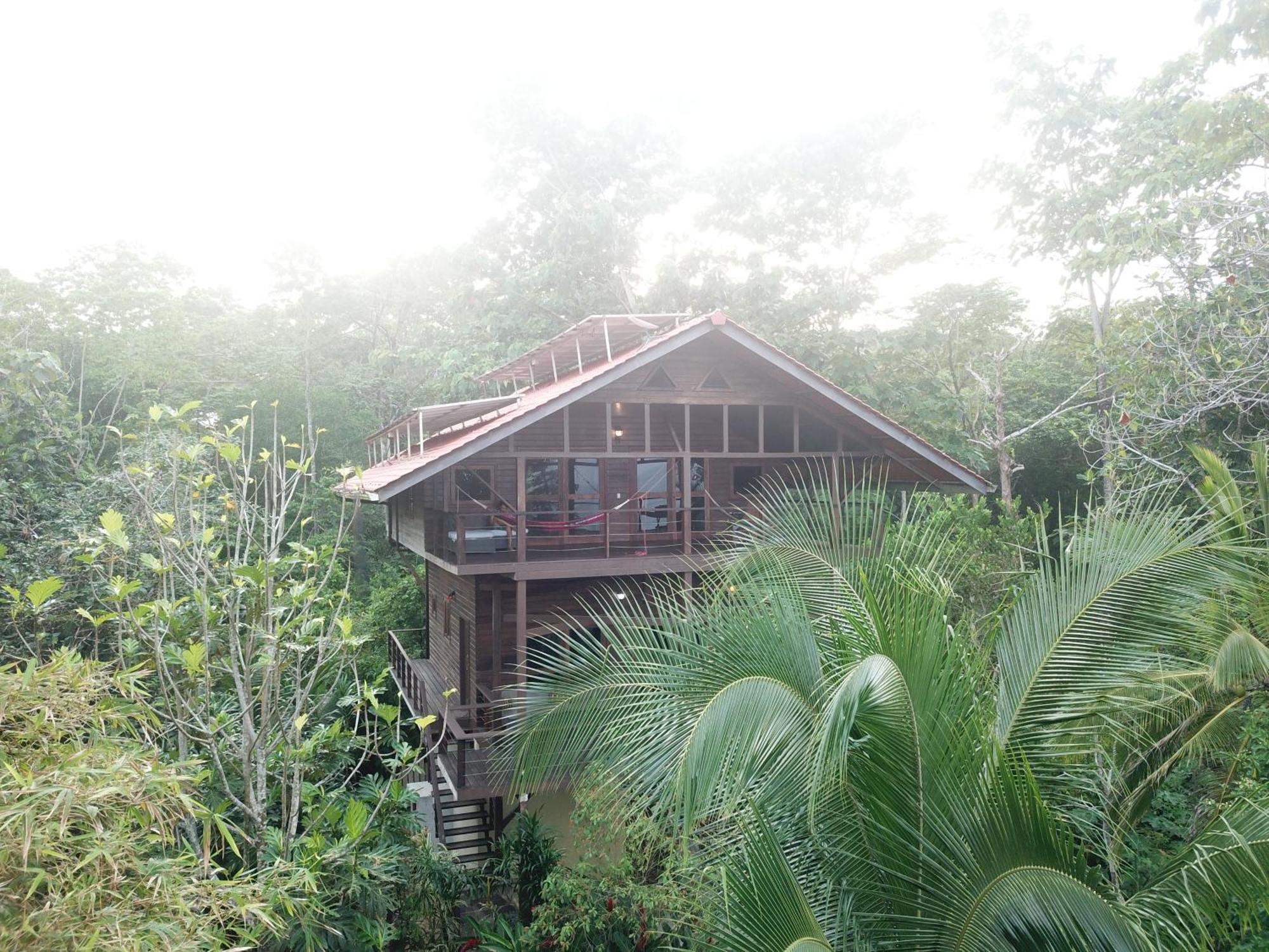 Oasis Bluff Beach Bocas del Toro Exterior photo