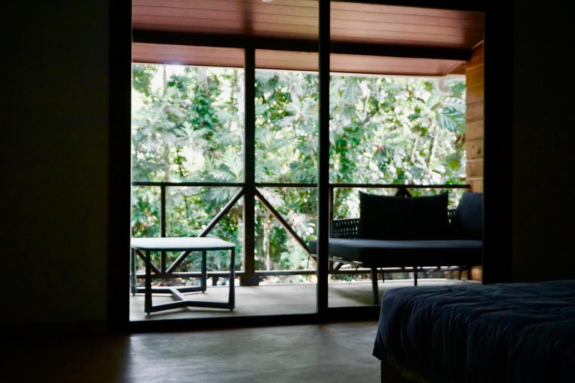 Oasis Bluff Beach Bocas del Toro Exterior photo
